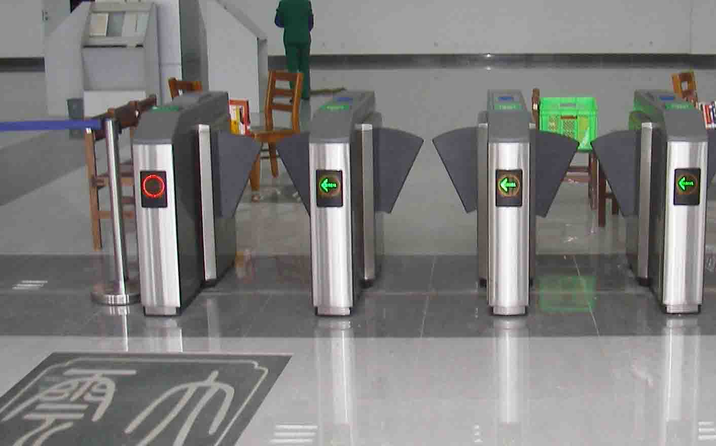 �T��ͨ��ϵ�y(t��ng)